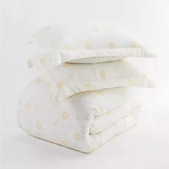 IEnjoy White Spring Vines Patterned Duvet Cover Set, 3 piece, Queen/Full Size - Picture 3 of 10